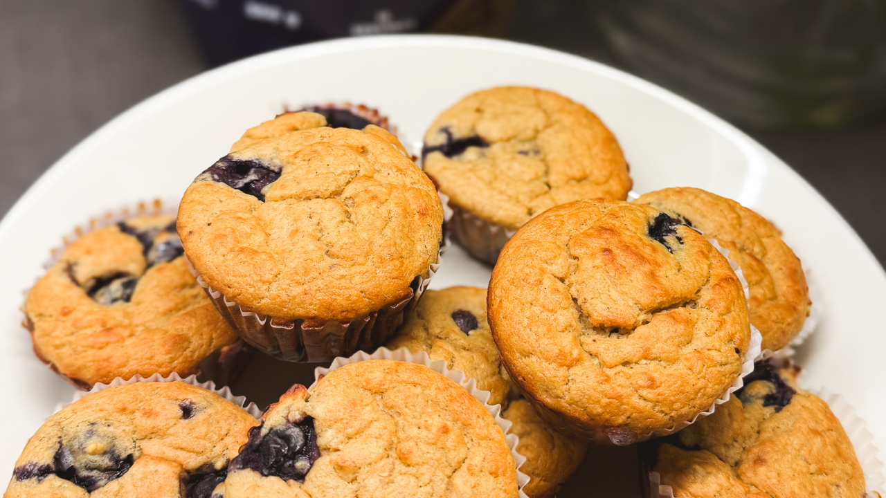 BLUEBERRY MUFFINS