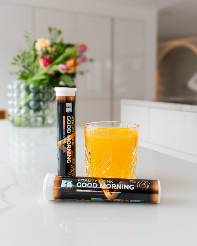 PULS Nutrition Good morning poretabletti juoma lasissa