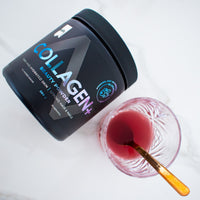 PULS Nutrition Kollageeni+ Mustikka lasissa